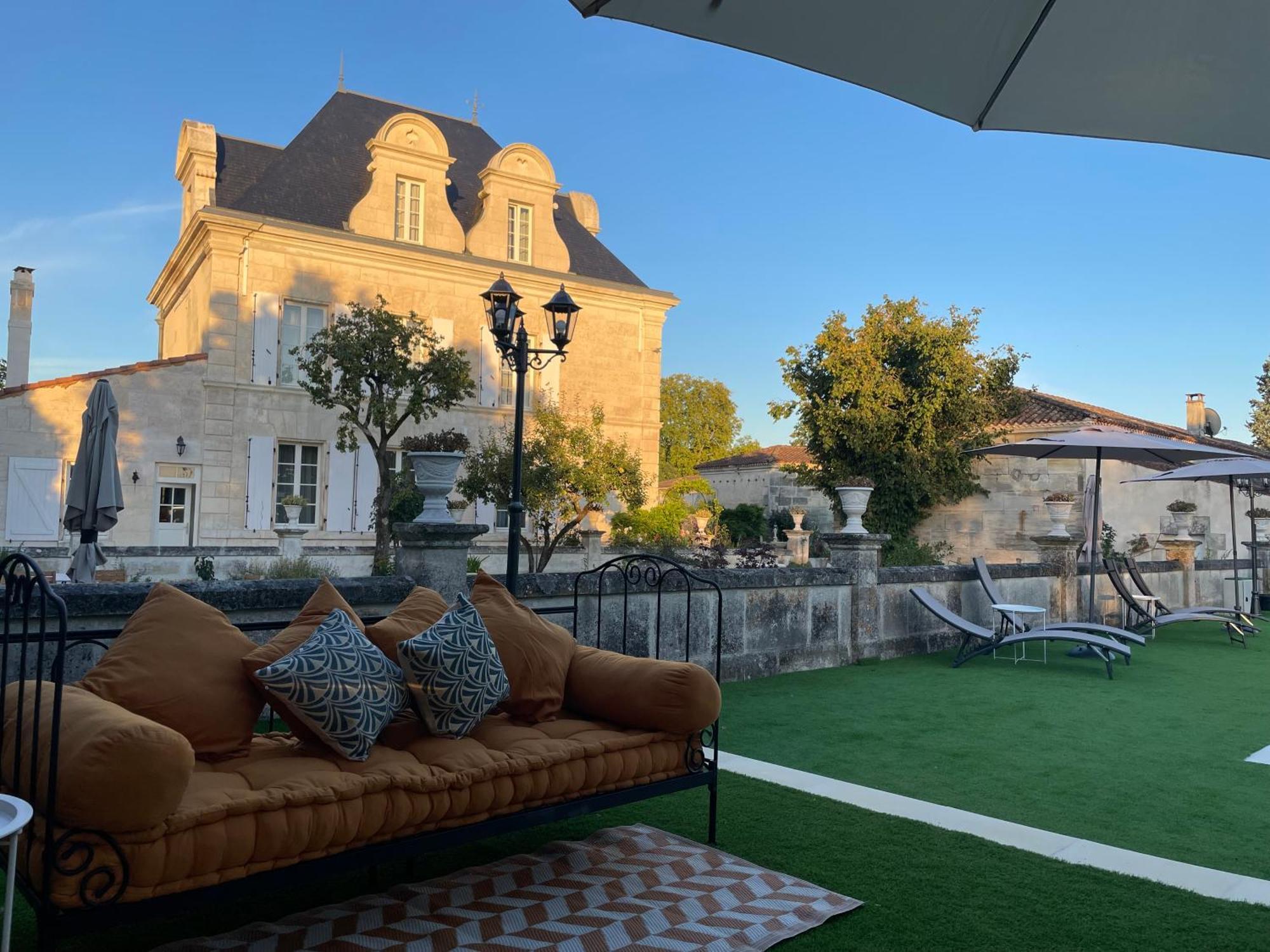 Le Grand Berger Chambres D'Hotes Angeac-Charente Exterior foto